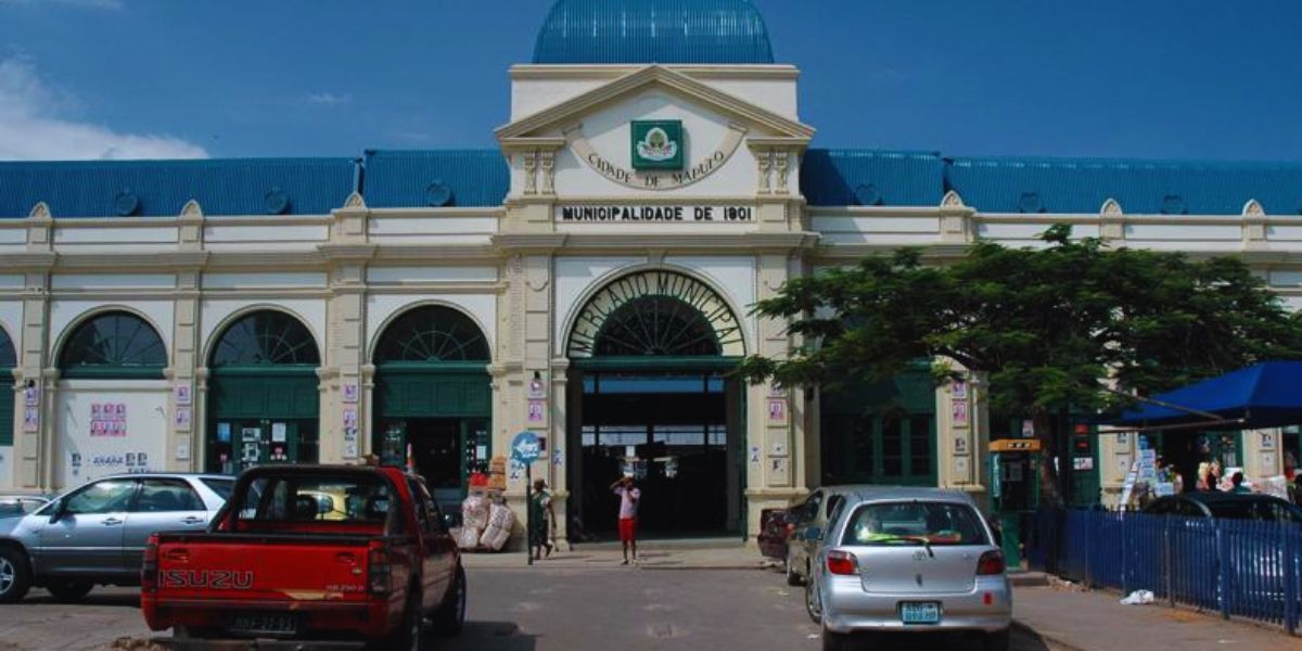 Mercado Central: O Cora&ccedil;&atilde;o Pulsante de Maputo
