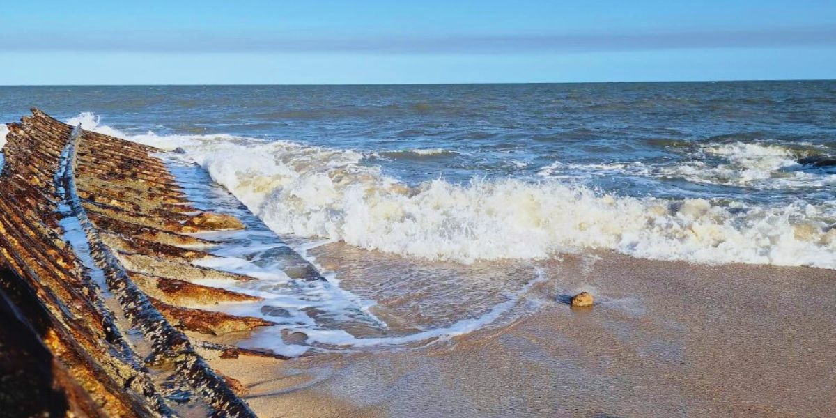 O que Fazer na Praia do Estoril, na Beira: Guia Completo de Lazer e Descanso