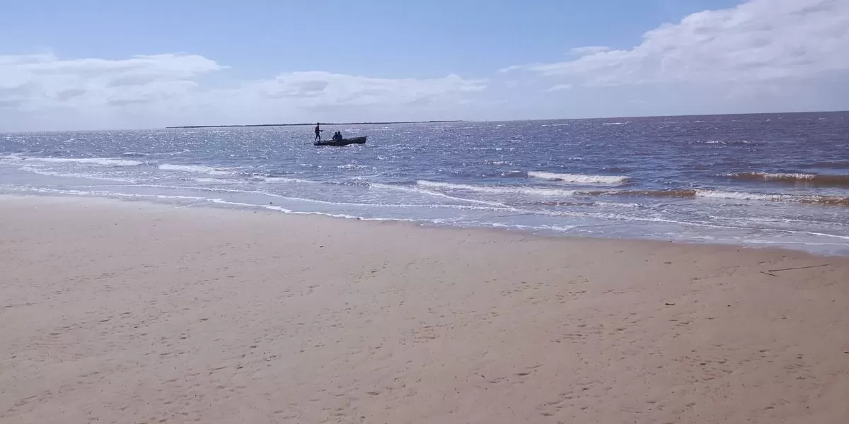 Imagem da galeria para praia-da-costa-do-sol