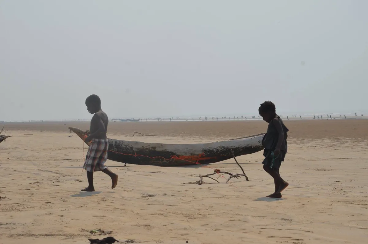 Imagem da galeria para praia-da-zalala