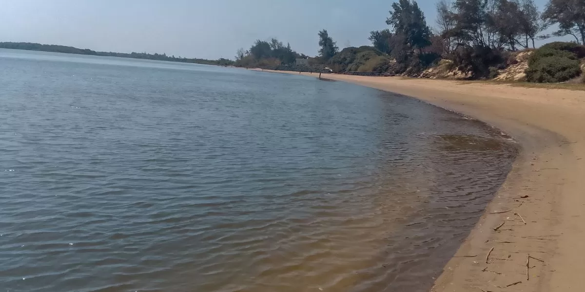 Imagem da galeria para praia-de-macaneta