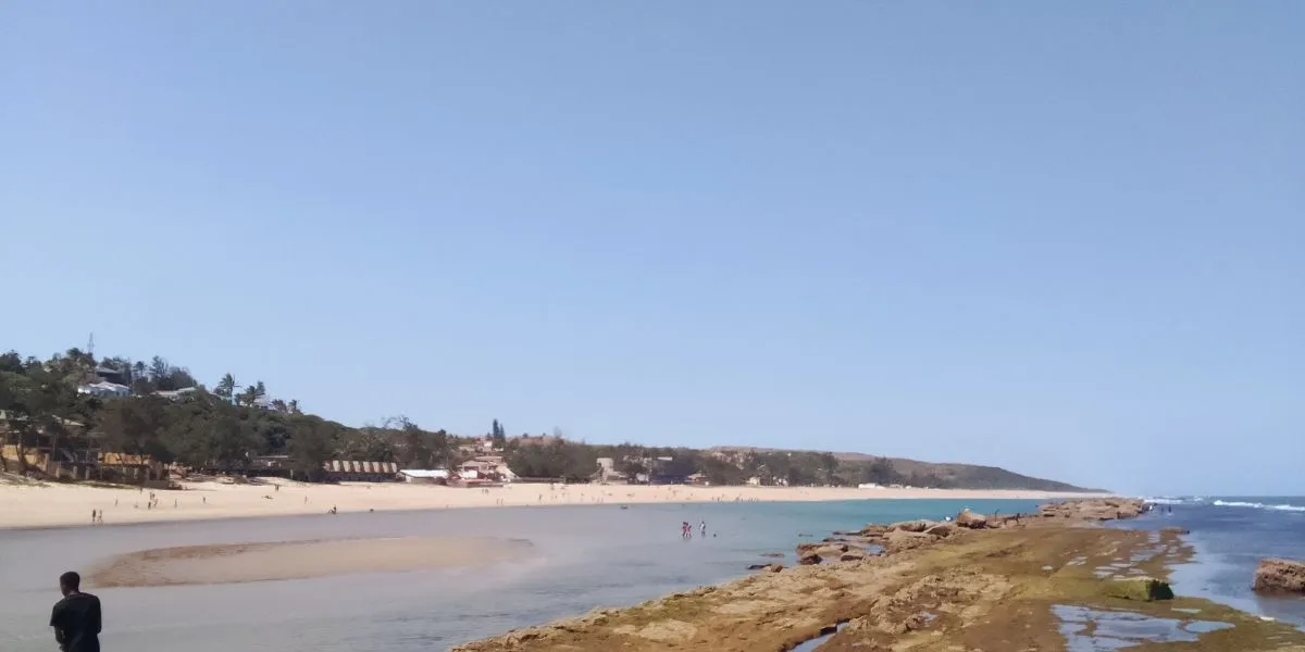 Imagem da galeria para praia-de-xai-xai