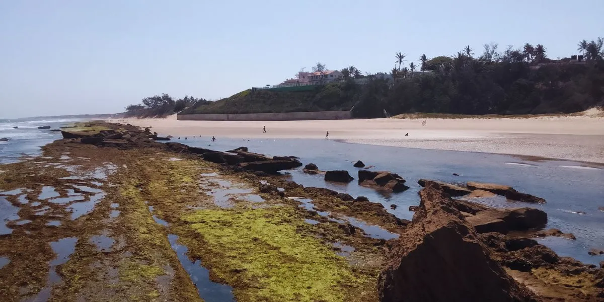 Imagem da galeria para praia-de-xai-xai