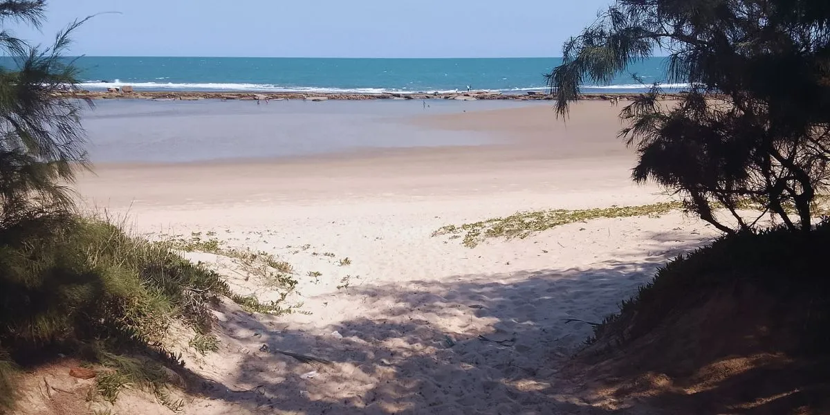 Imagem da galeria para praia-de-xai-xai