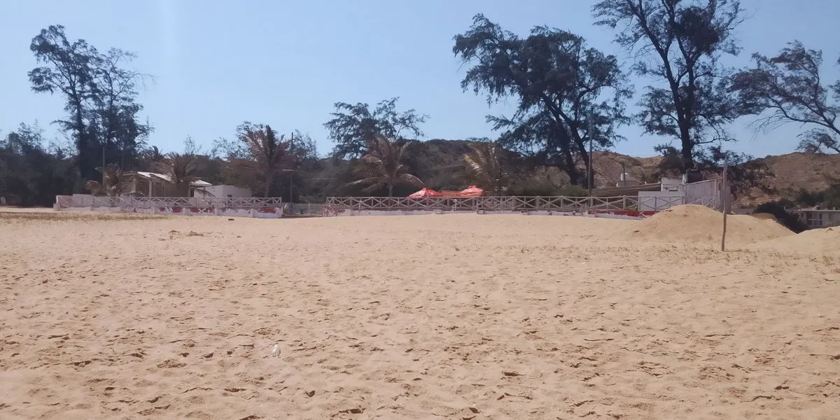 Imagem da galeria para praia-de-xai-xai