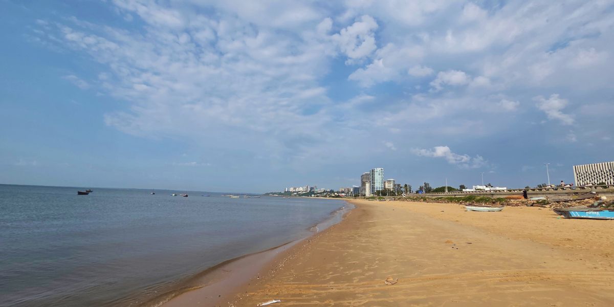 Timing &eacute; tudo na Costa do Sol. Chegue antes das 8h ou depois das 16h para evitar as multid&otilde;es e o calor intenso do meio-dia